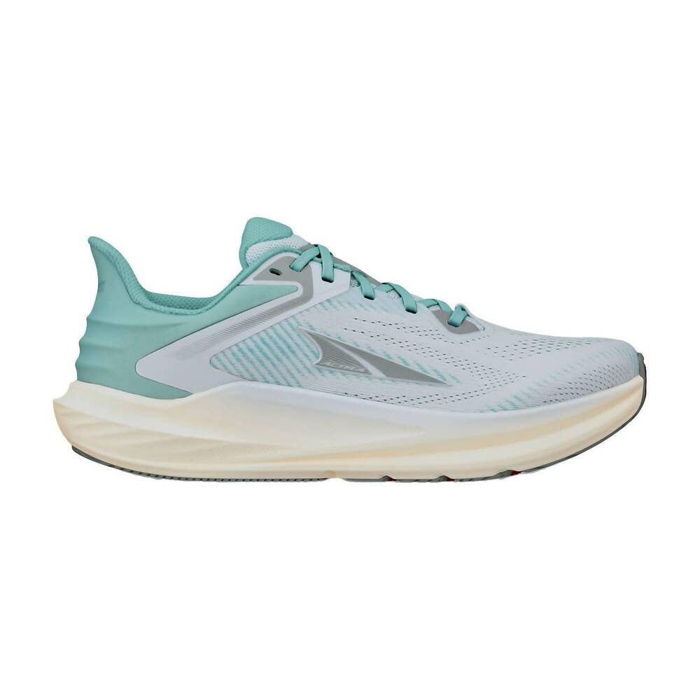 NEW ALTRA women's torin 8 shoes in mint